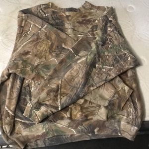 Camo Crew Neck Sweatshirt